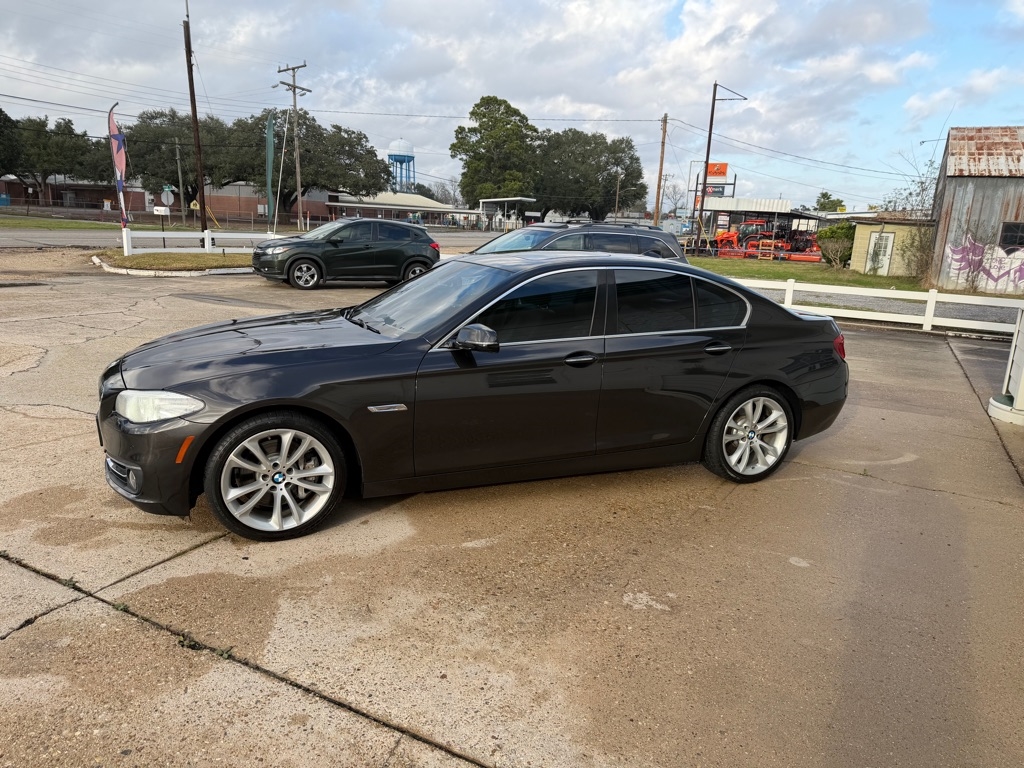 BMW 5-Series 535i 2015