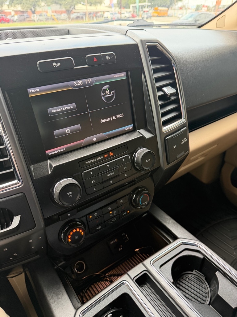 Ford F-150 XLT SuperCrew 5.5-ft. Bed 2WD 2015