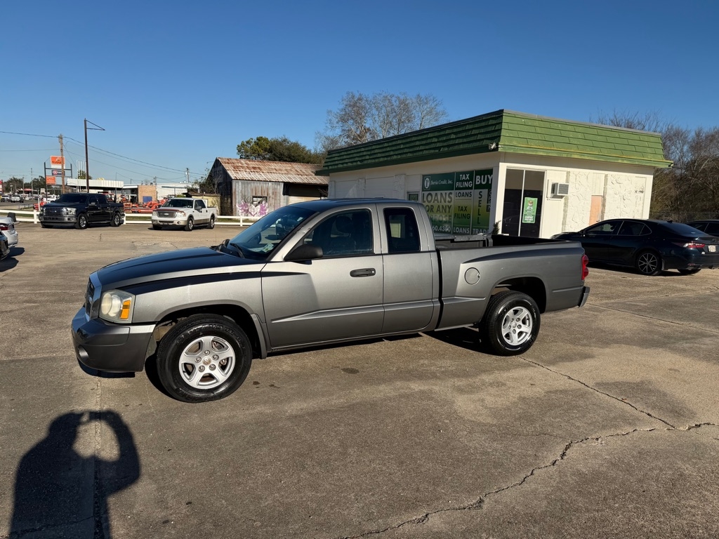 Dodge Dakota SLT Club Cab 2WD 2006