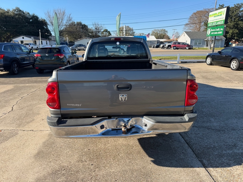Dodge Dakota SLT Club Cab 2WD 2006
