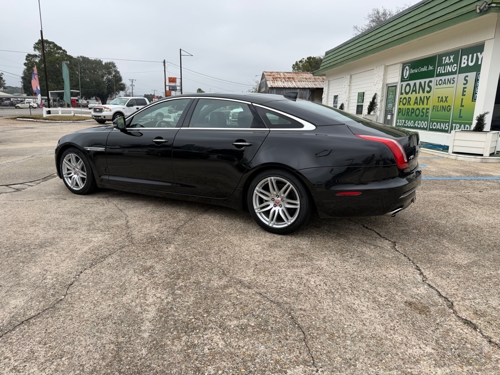 Jaguar XJ-Series XJL Portfolio 2017