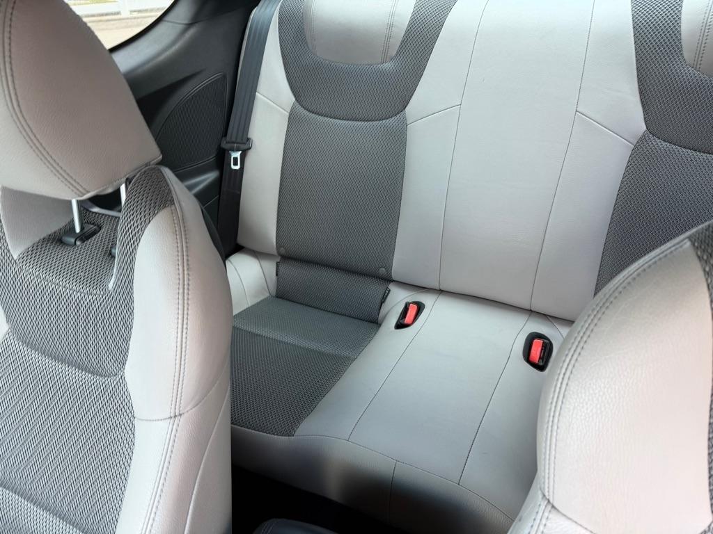 Hyundai Genesis Coupe 3.8 8AT 2016