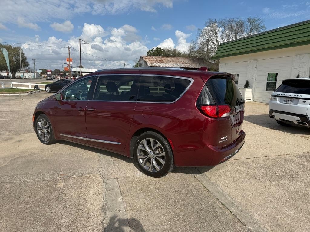 Chrysler Pacifica Limited 2017