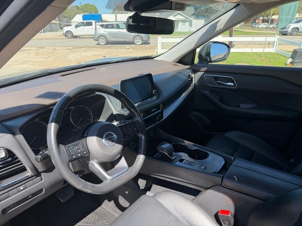 Nissan Rogue SV 2021