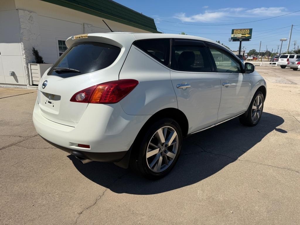 Nissan Murano  2010