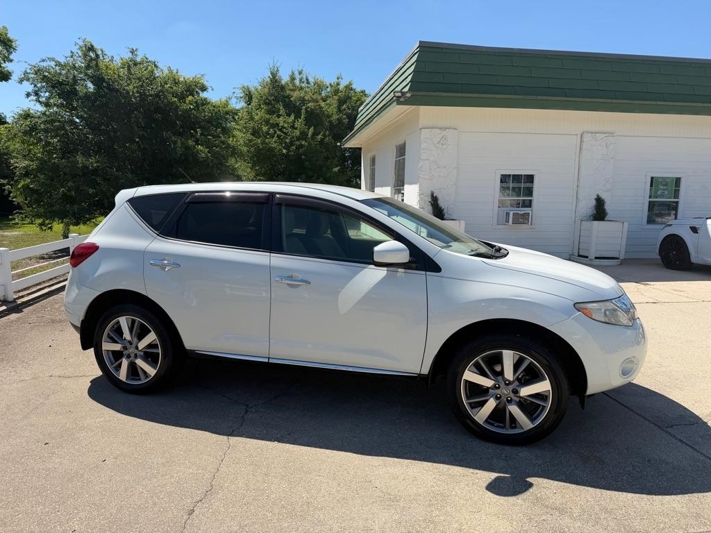 Nissan Murano  2010
