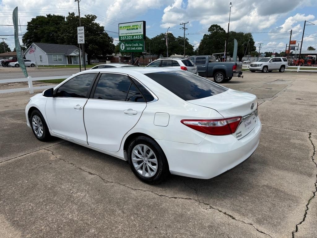 Toyota Camry  2017