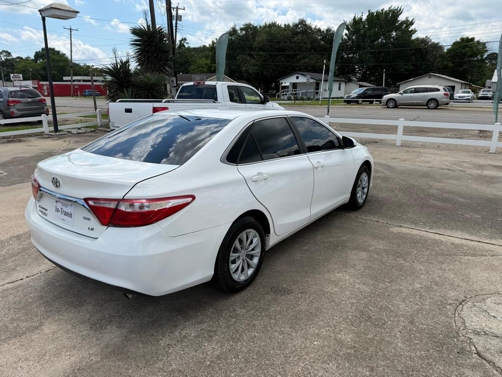 Toyota Camry  2017