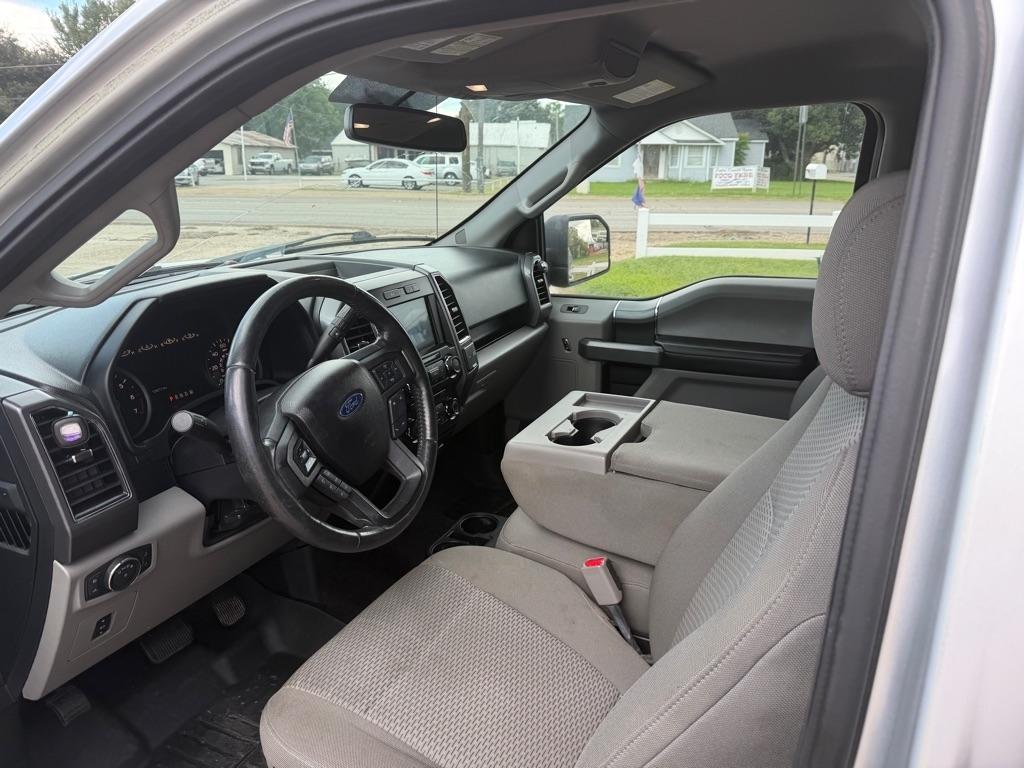 Ford F-150 XL SuperCrew 5.5-ft. Bed 2WD 2017