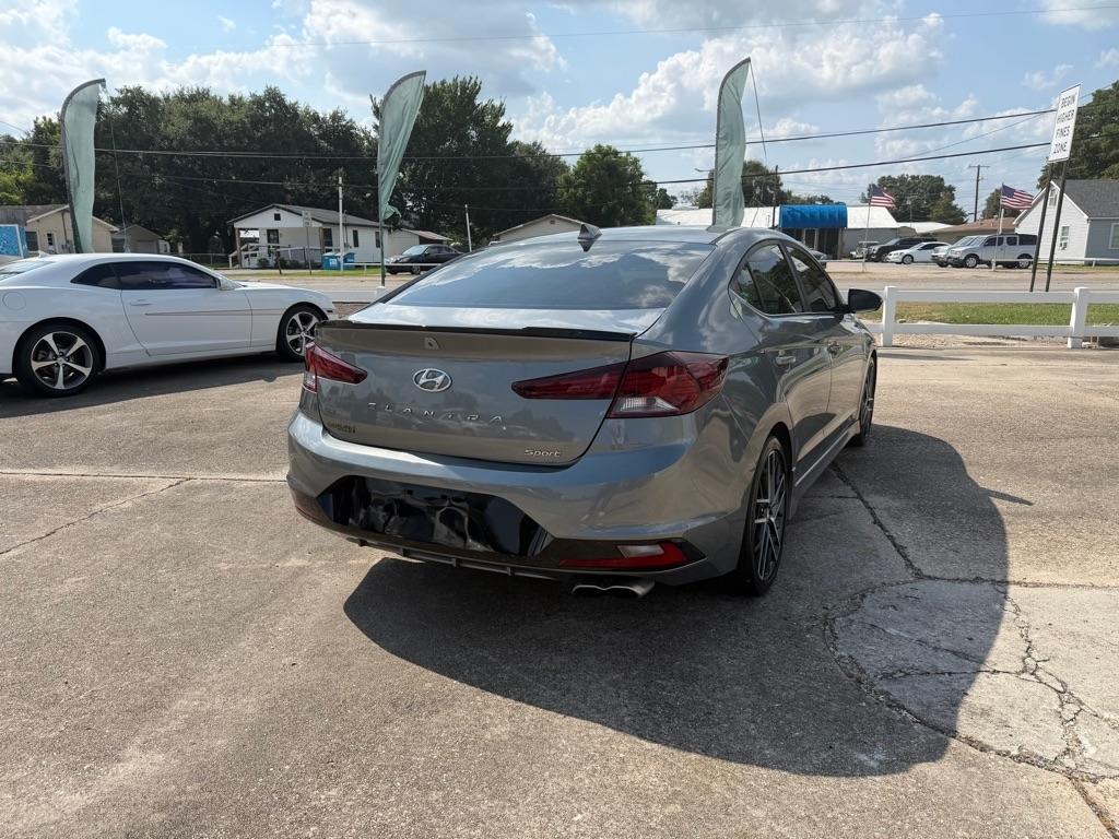 Hyundai Elantra Sport 7A 2019