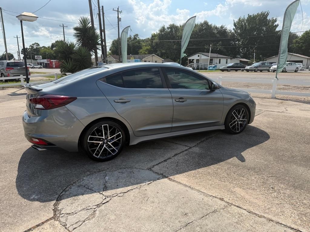 Hyundai Elantra Sport 7A 2019