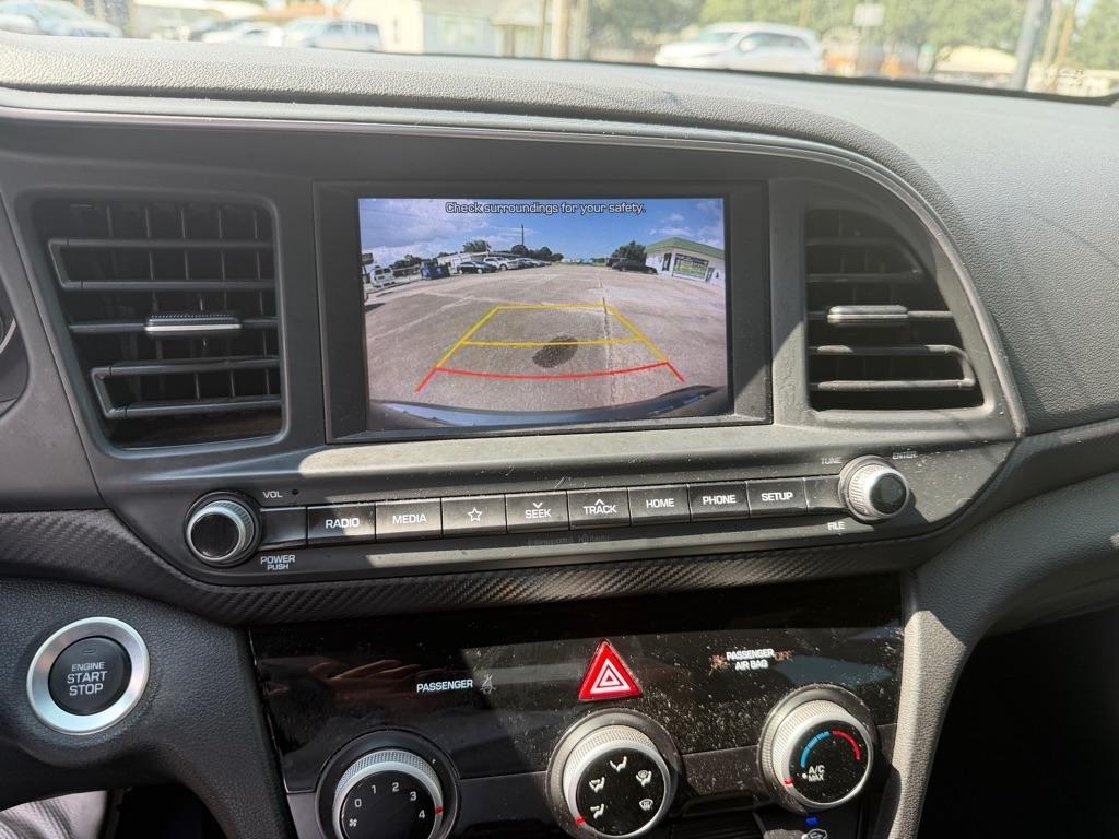 Hyundai Elantra Sport 7A 2019