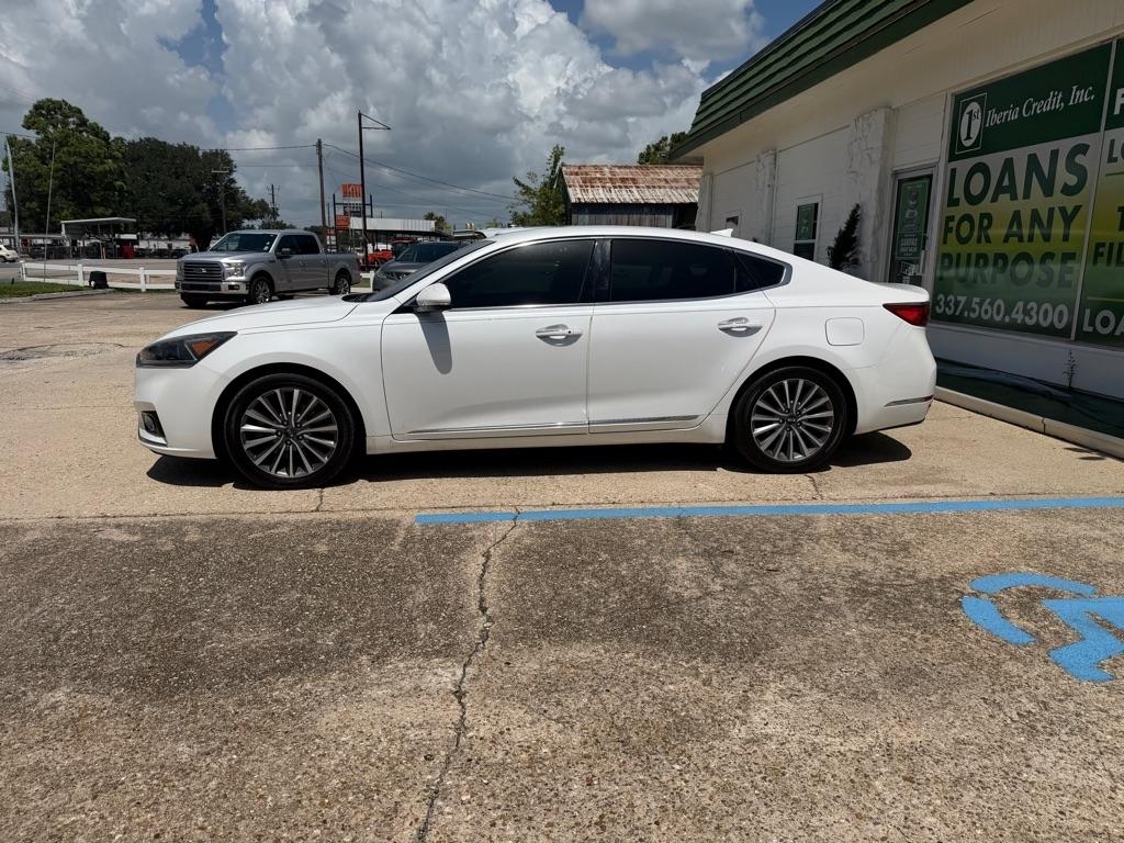 Kia Cadenza Premium 2017