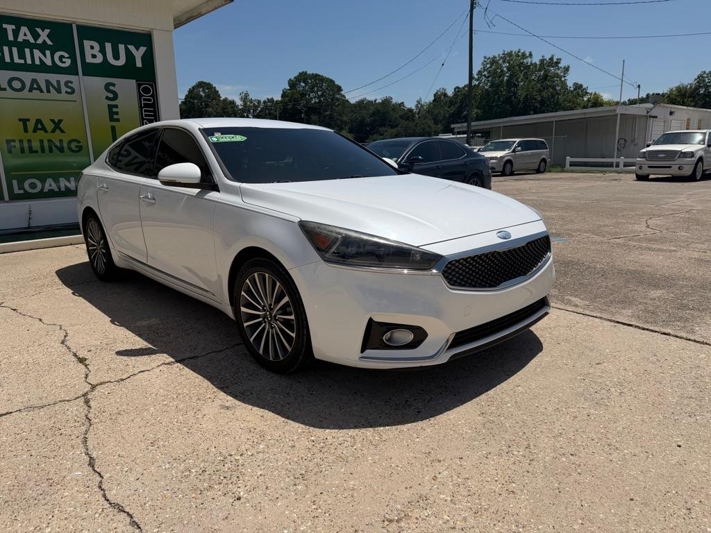 Kia Cadenza Premium 2017