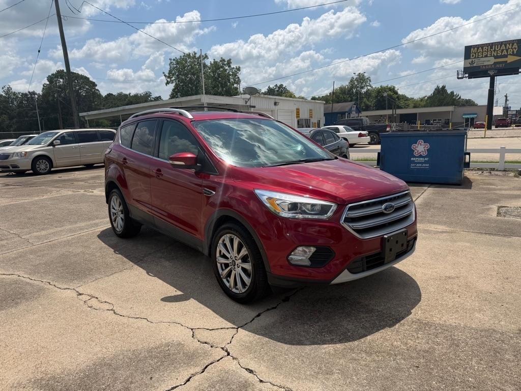 Ford Escape Titanium 4WD 2017