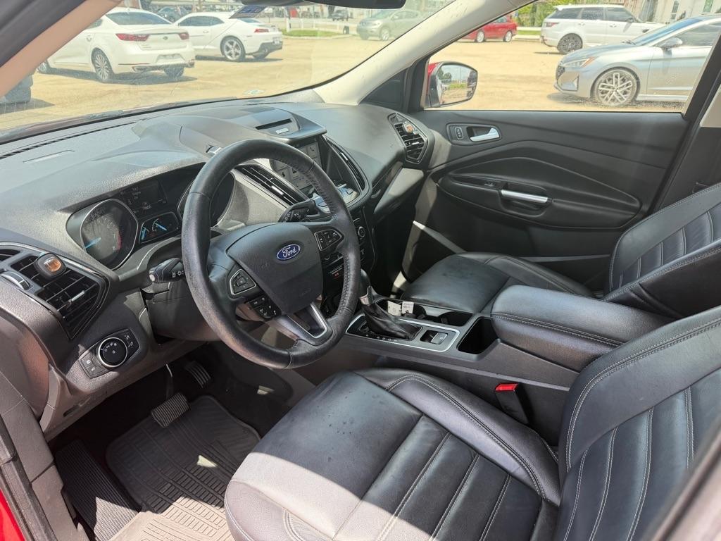 Ford Escape Titanium 4WD 2017