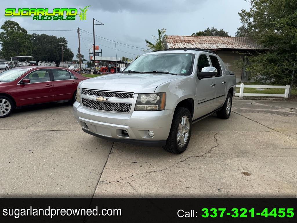 Chevrolet Avalanche LTZ 2WD 2011