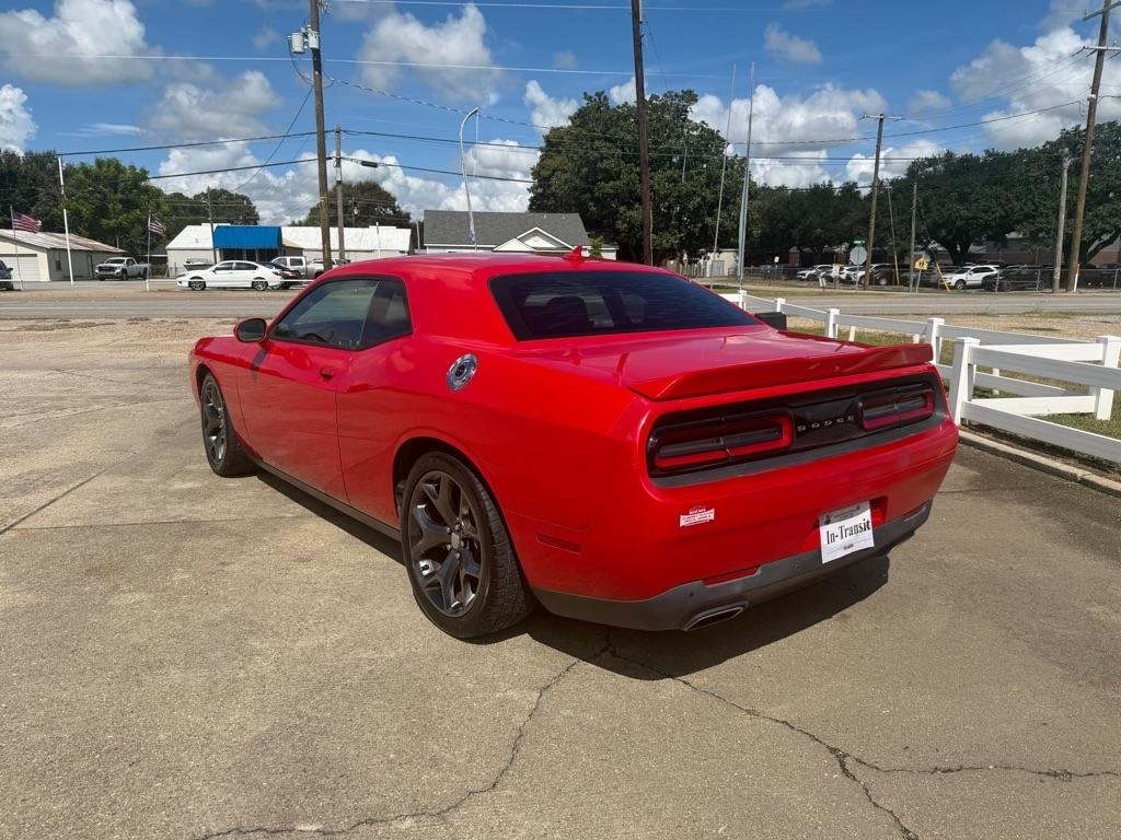 Dodge Challenger SXT Plus 2015