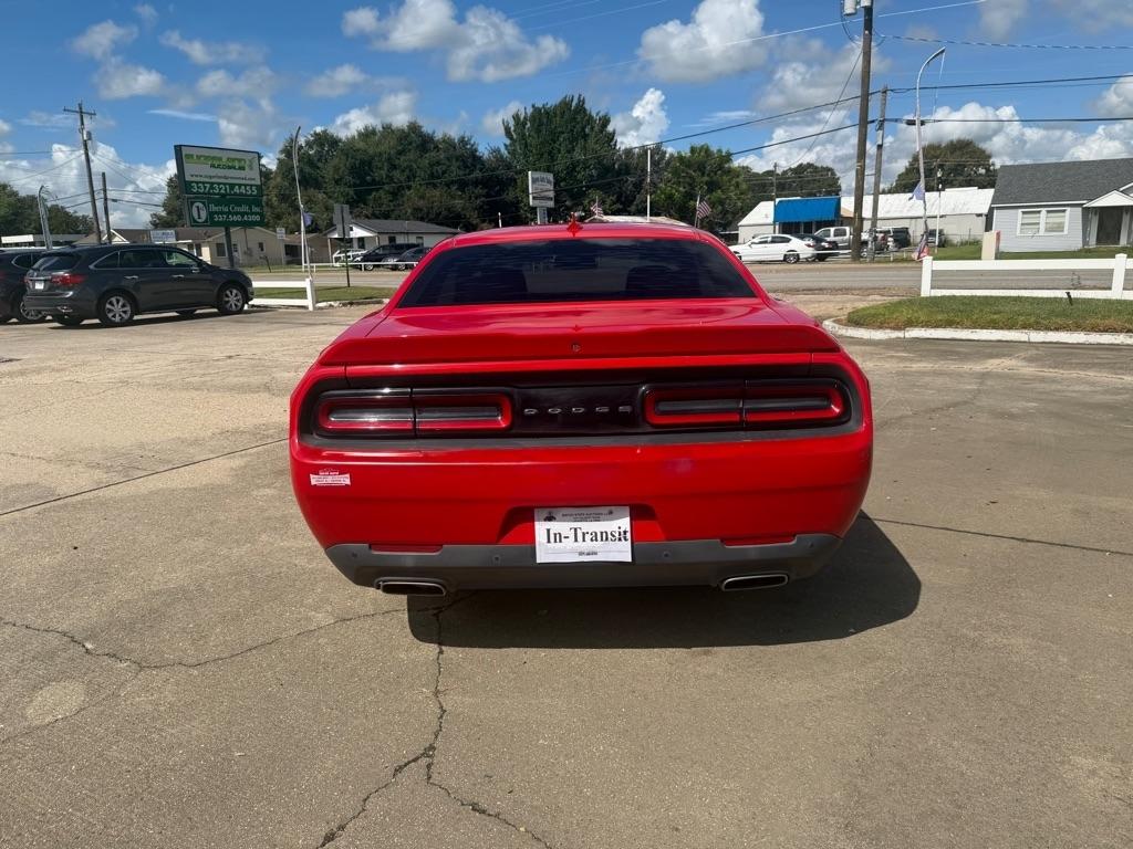Dodge Challenger SXT Plus 2015