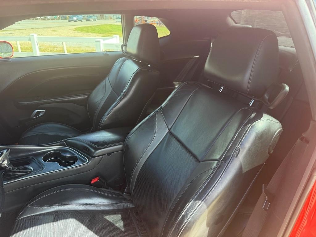 Dodge Challenger SXT Plus 2015