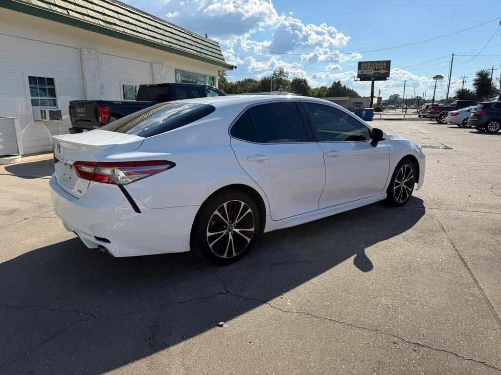 Toyota Camry L 2018