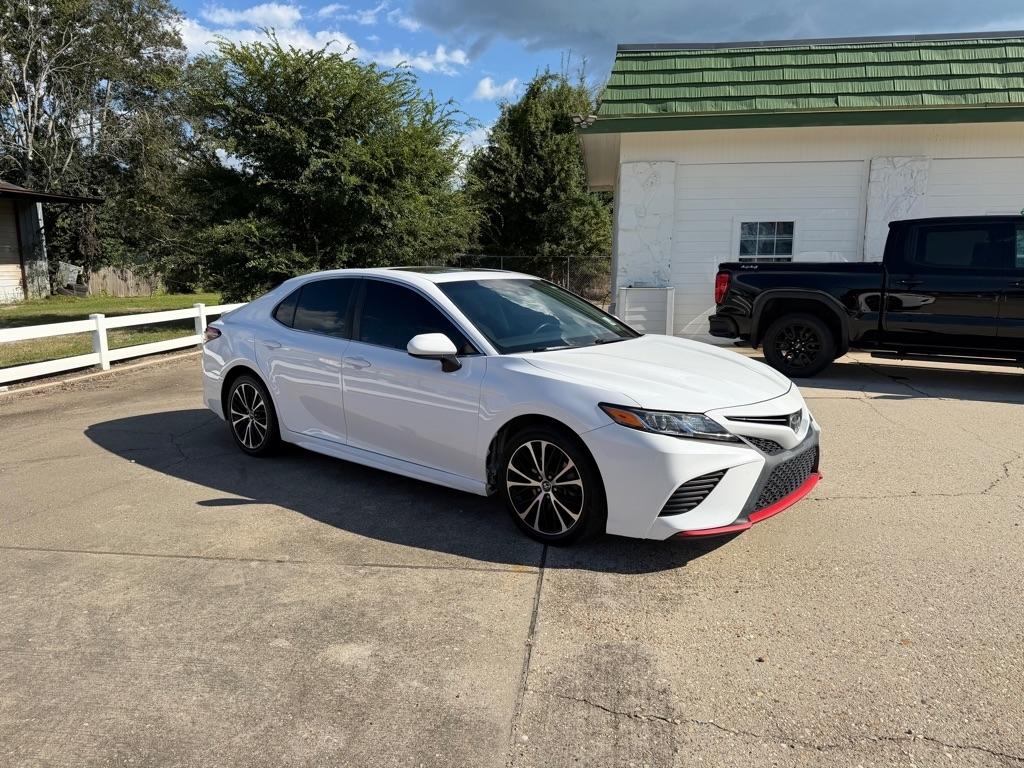 Toyota Camry L 2018
