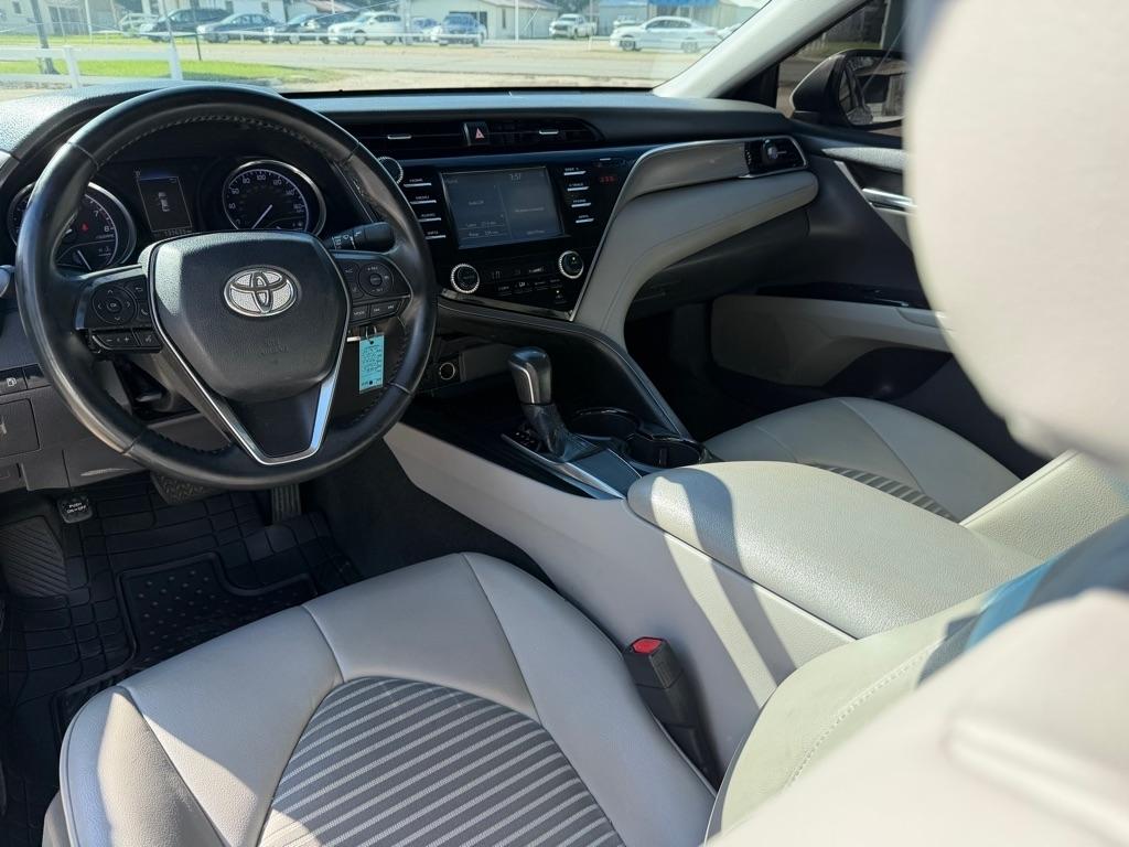 Toyota Camry L 2018