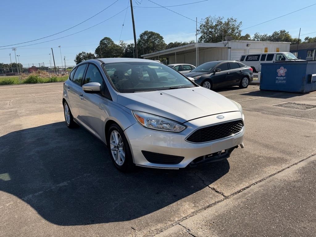 Ford Focus SE Hatch 2015