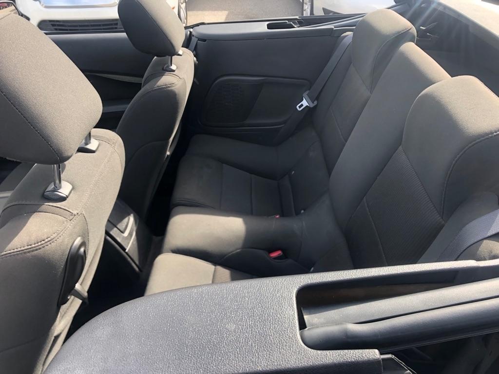 Ford Mustang V6 Convertible 2010