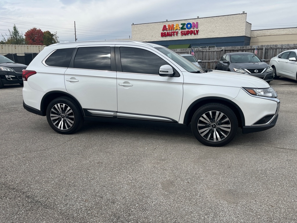 Mitsubishi Outlander SEL AWD 2020 Mitsubishi Outlander SEL AWD 2020
