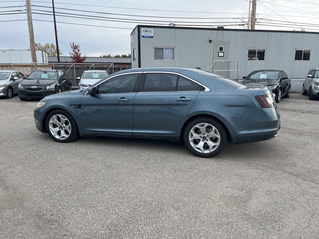 Ford Taurus SEL FWD 2010 Ford Taurus SEL FWD 2010