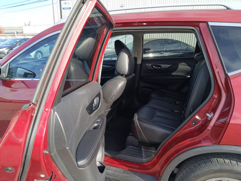Nissan Rogue S 2WD 2015 Nissan Rogue S 2WD 2015