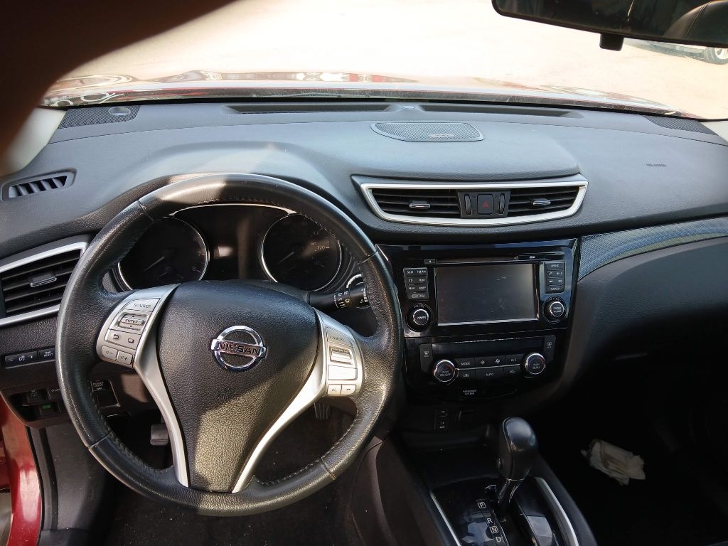 Nissan Rogue S 2WD 2015 Nissan Rogue S 2WD 2015