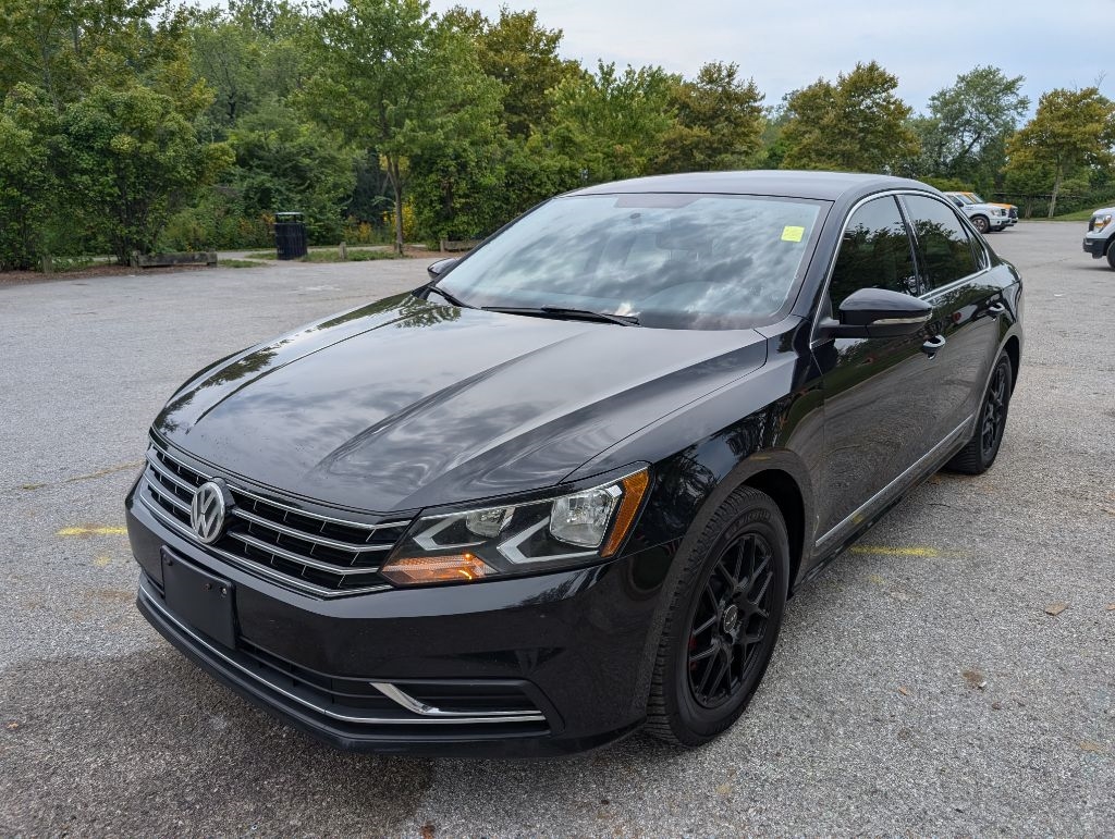 2017 Volkswagen Passat S 6A