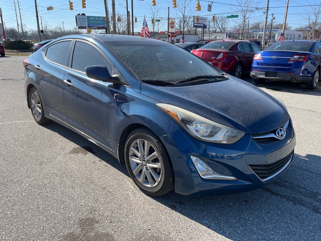 Hyundai Elantra SE 6AT 2016