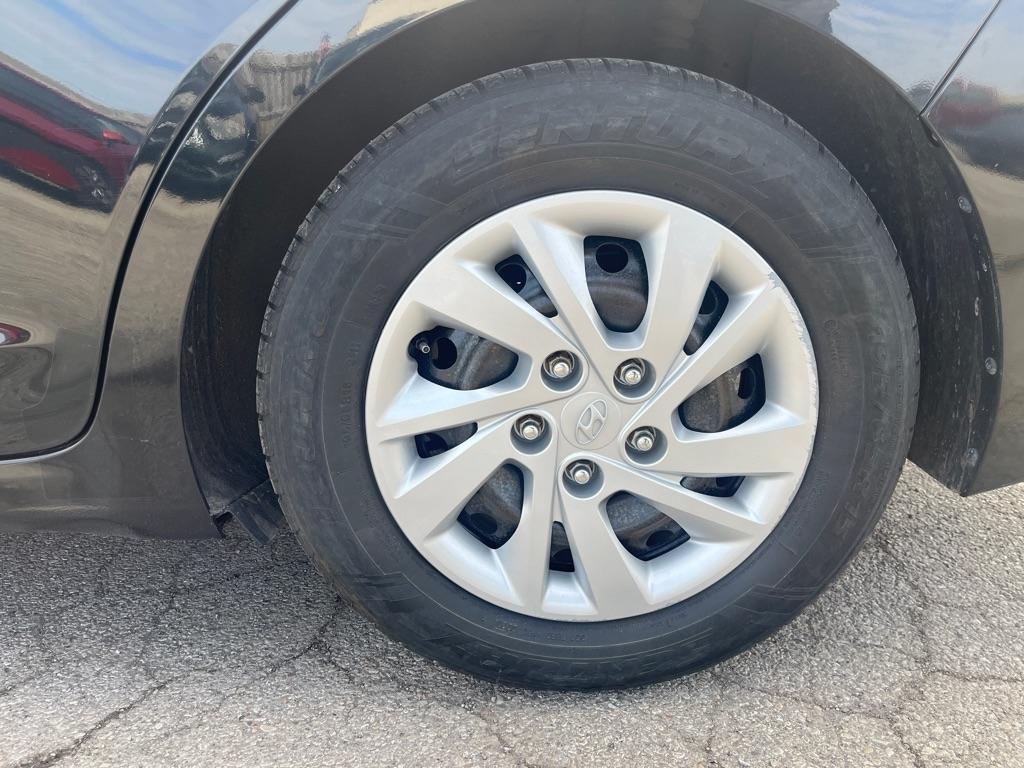 Hyundai Elantra SE 6AT 2017