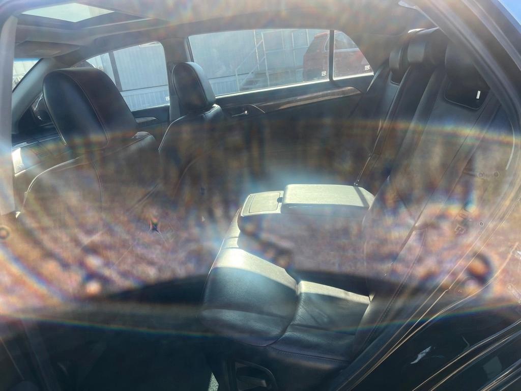 Toyota Avalon Base 2011