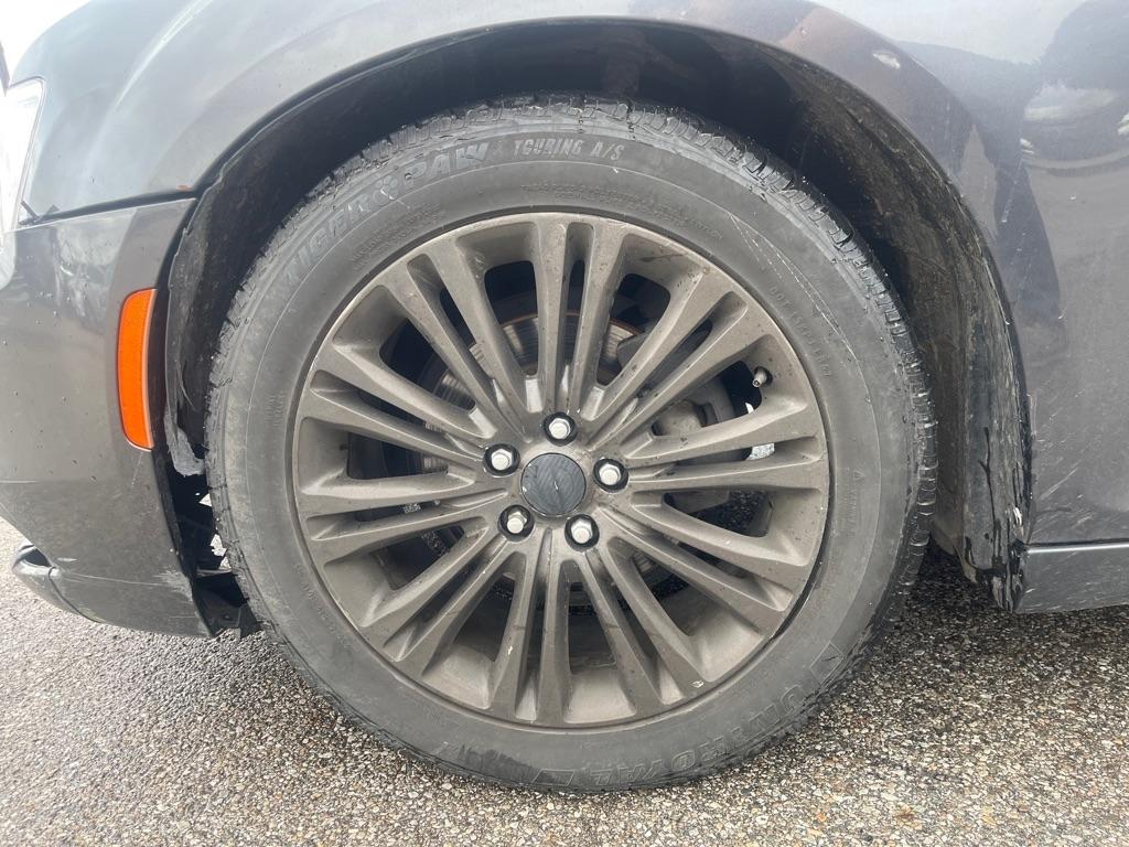 Chrysler 300 Limited RWD 2016