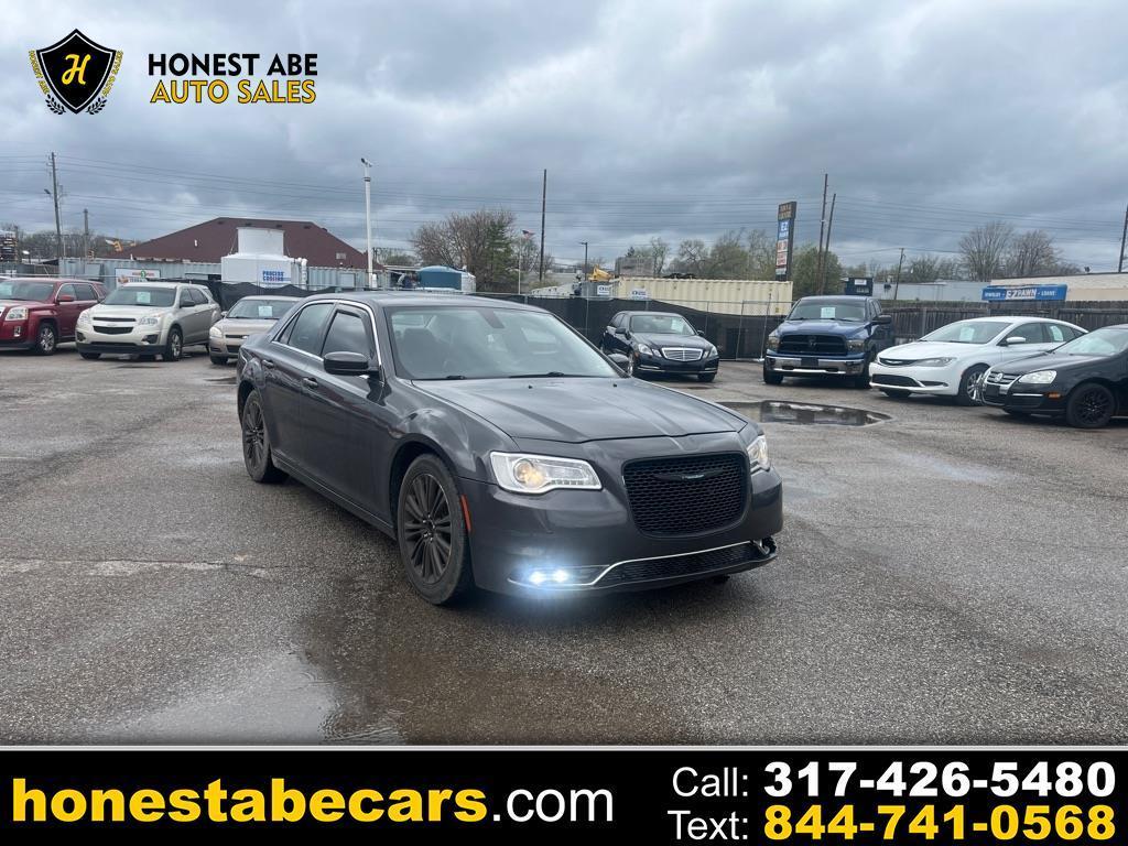2016 Chrysler 300 Limited RWD