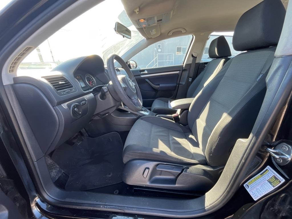 Volkswagen Jetta S PZEV 2010