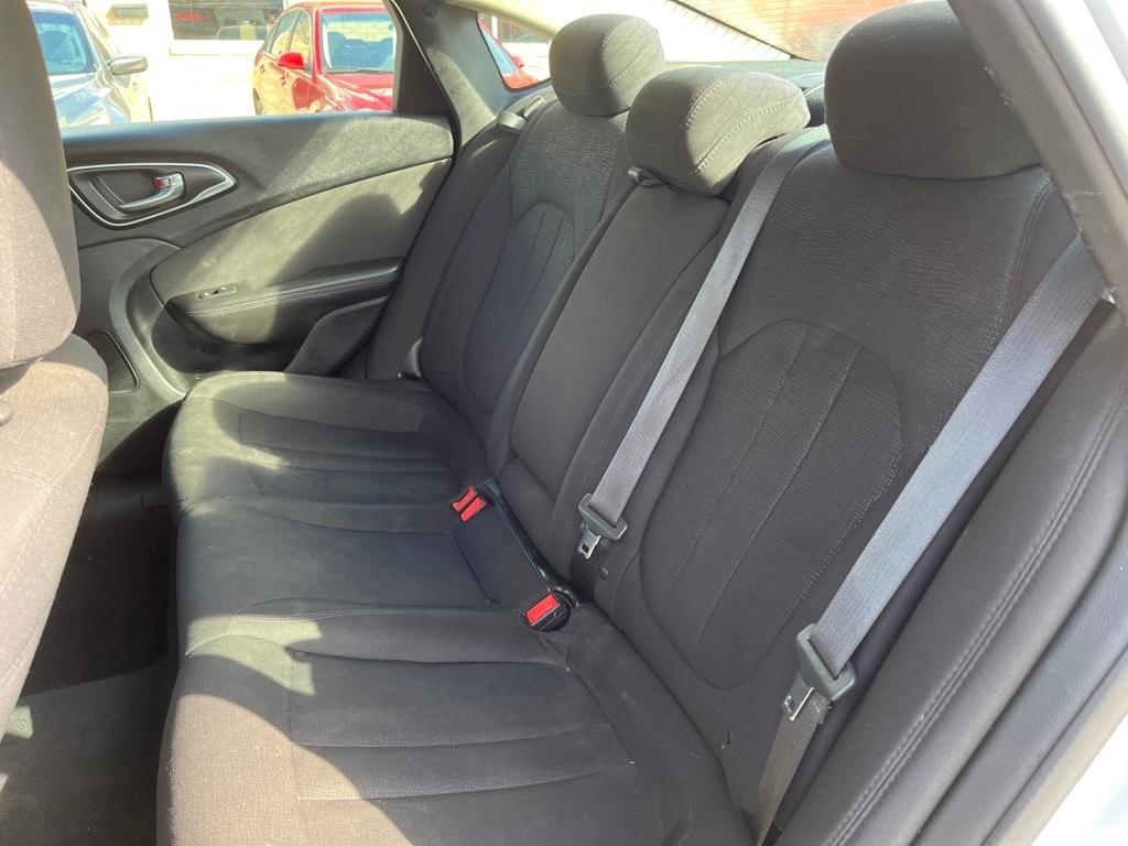 Chrysler 200 Limited 2015