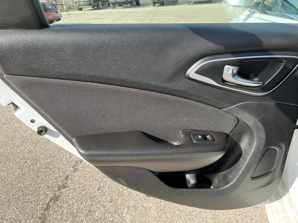 Chrysler 200 Limited 2015