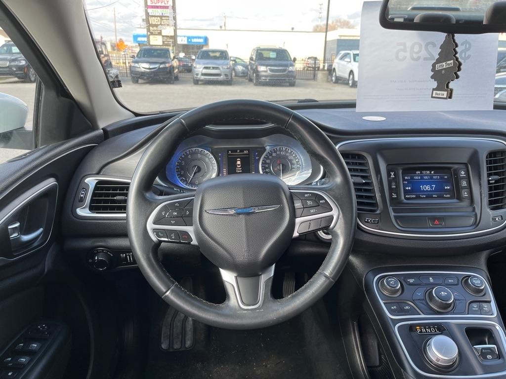 Chrysler 200 Limited 2015