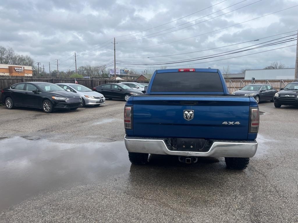 Dodge Ram 1500 Sport Crew Cab 4WD 2011