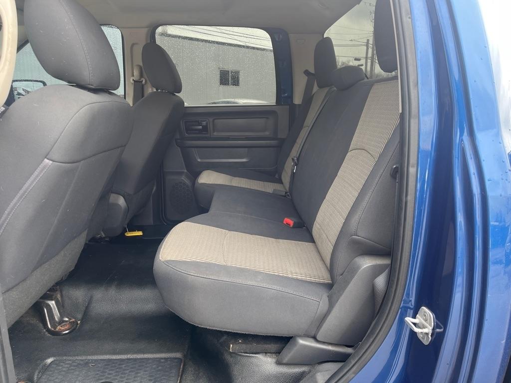 Dodge Ram 1500 Sport Crew Cab 4WD 2011