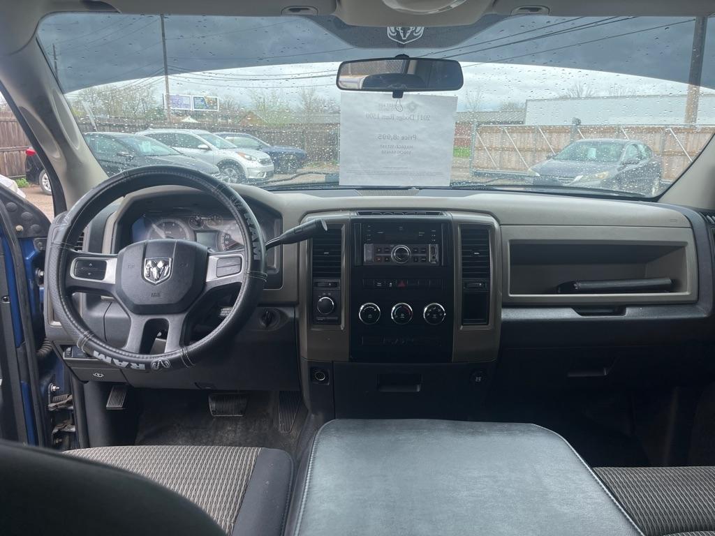 Dodge Ram 1500 Sport Crew Cab 4WD 2011