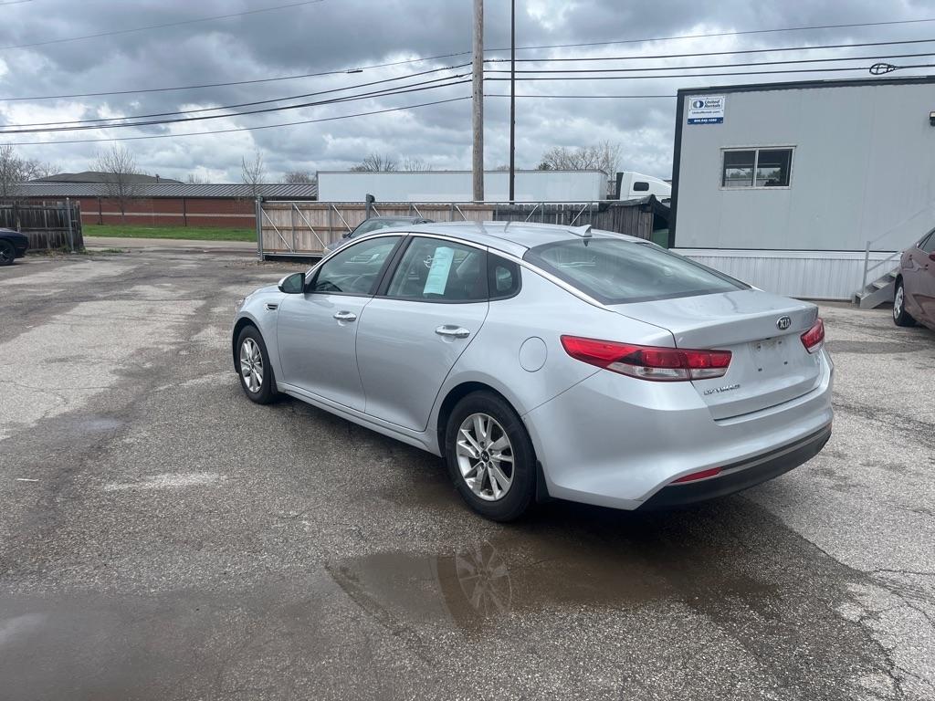 Kia Optima LX 2017