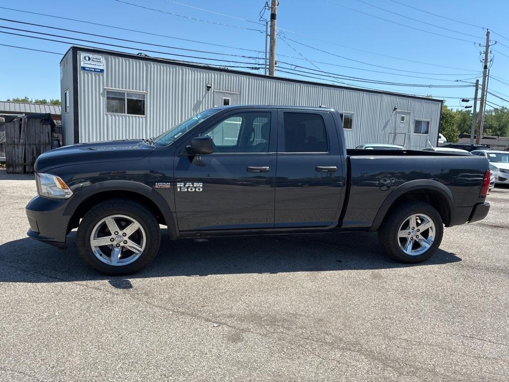 RAM 1500 Tradesman Quad Cab 4WD 2013