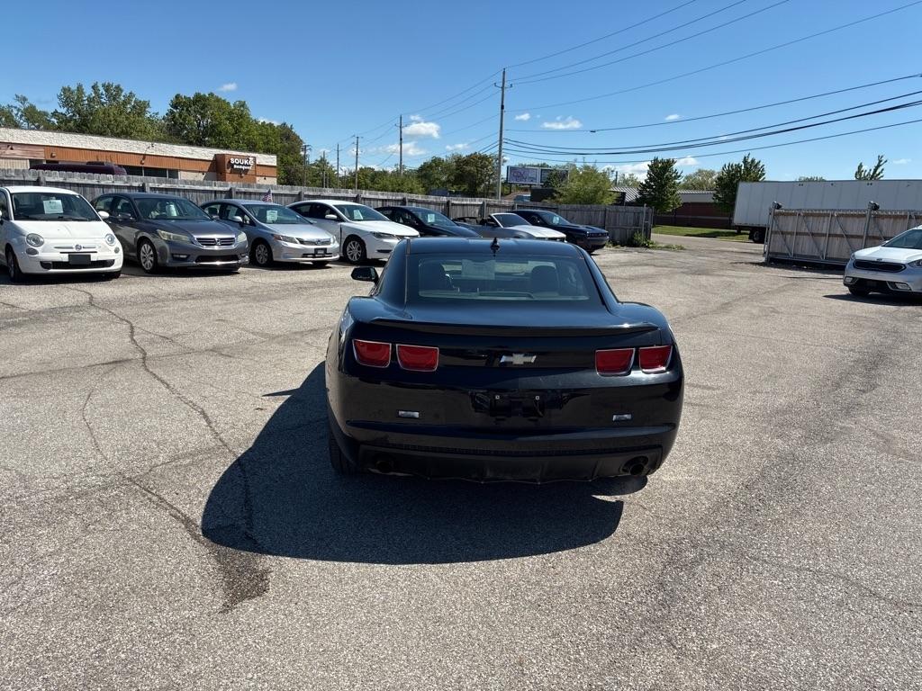 Chevrolet Camaro 2LT Coupe 2011