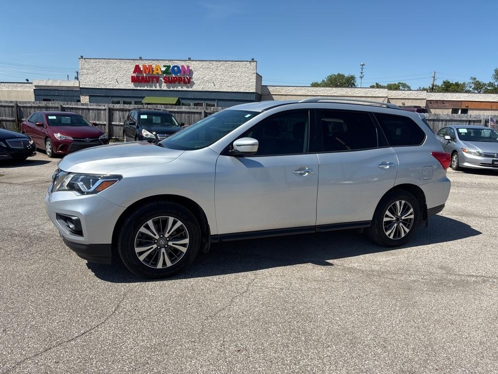 Nissan Pathfinder S 2WD 2018